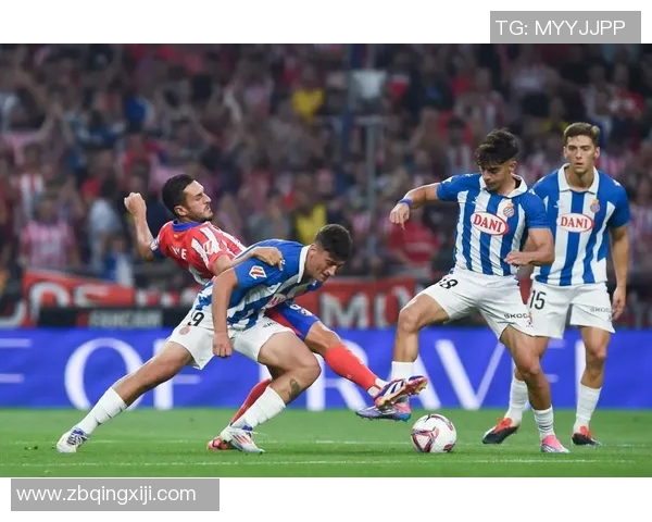 西班牙人对足球明星的热爱与崇拜体现了他们的文化与激情